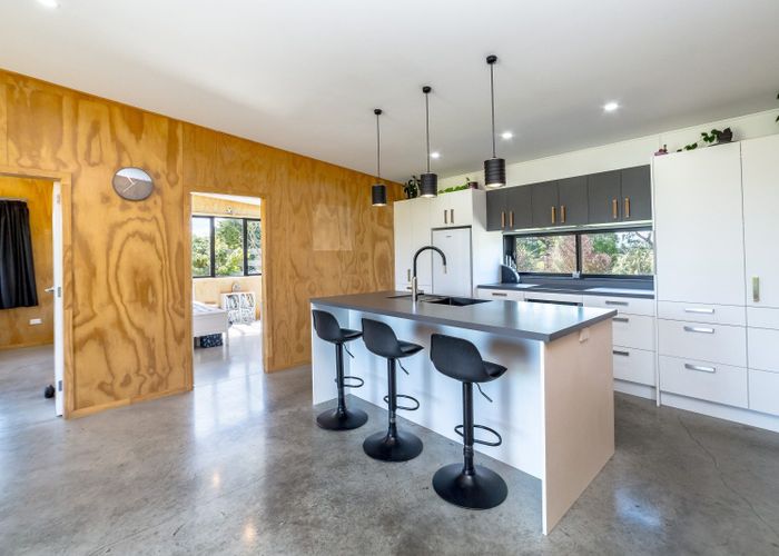  at 16 East Taratahi Road, West Taratahi, Carterton