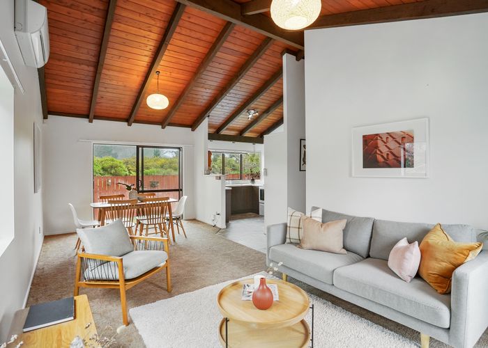 at 1/78 Glen Road, Ranui, Auckland