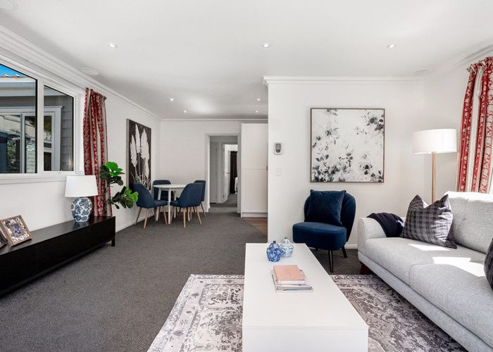  at 33 Dominion Park Street, Johnsonville, Wellington, Wellington