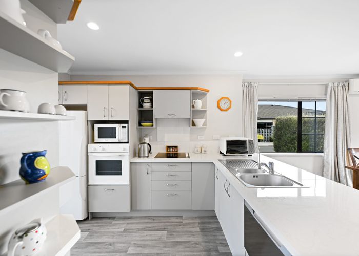  at 48/3 Turnbury Court, Rototuna, Hamilton, Waikato