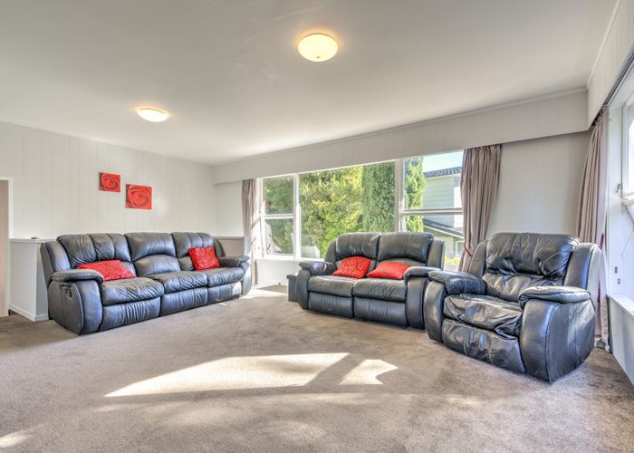  at 13 Dawn Rise, Glenview, Hamilton, Waikato