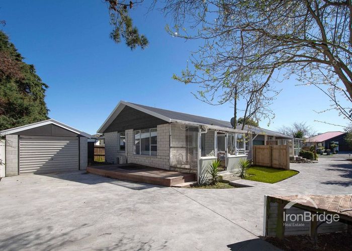  at 2/72 Waratah Street, Avondale, Christchurch City, Canterbury