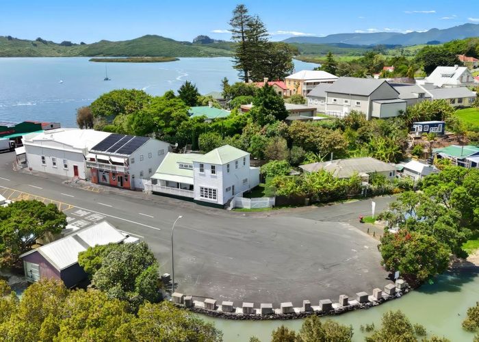  at 4 Russell Esplanade, Rawene, Far North, Northland