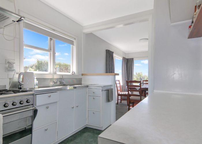  at 85 Normandale Rd, Normandale, Lower Hutt, Wellington