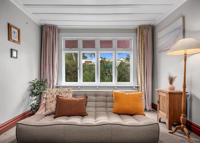  at 21 Vauxhall Road, Devonport, Auckland