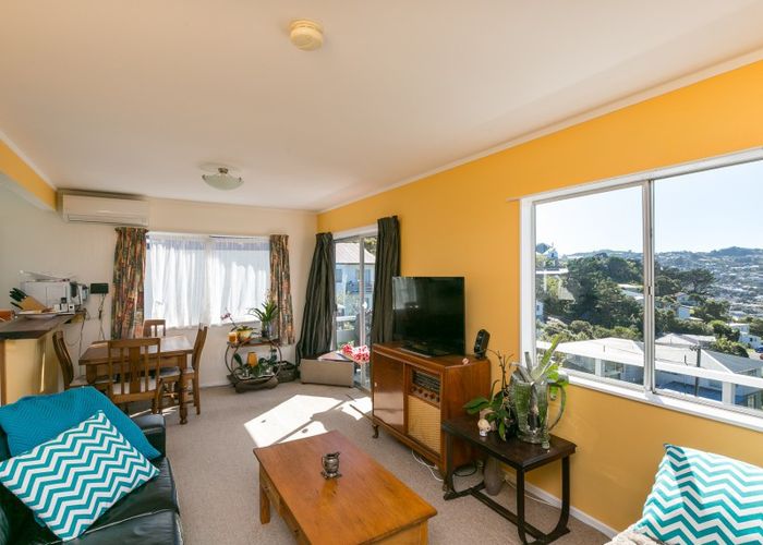  at 5B Wye ST, ISLAND BAY, WELLINGTON