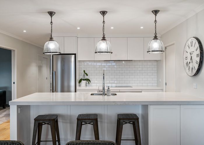  at 33 Paso Fino Crescent, Karaka, Papakura