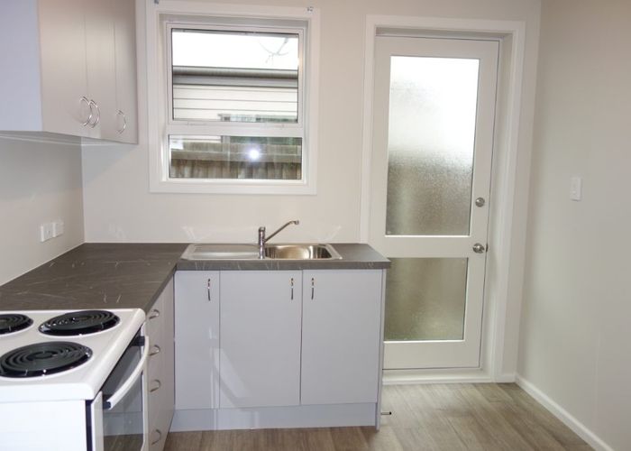  at 1/452 Barbadoes Street, Edgeware, Christchurch