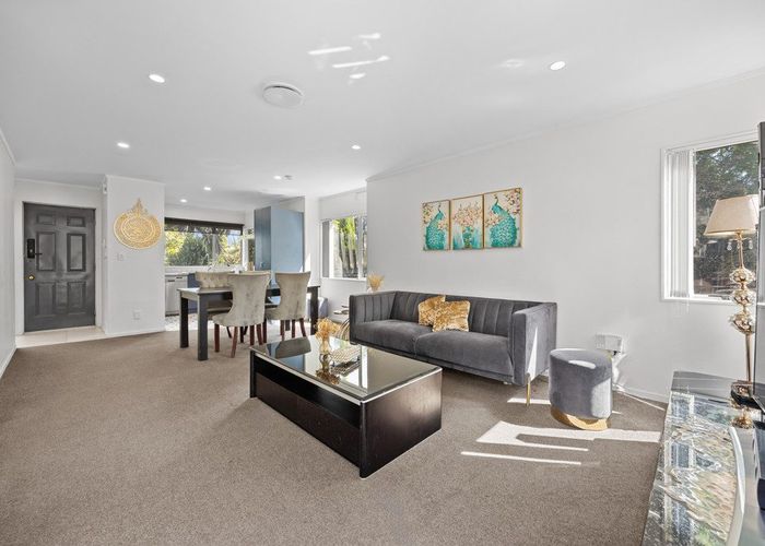  at 18 Kona Crescent, Henderson, Waitakere City, Auckland