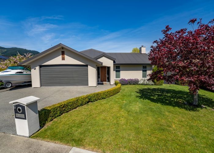  at 6 Balou Place, Richmond