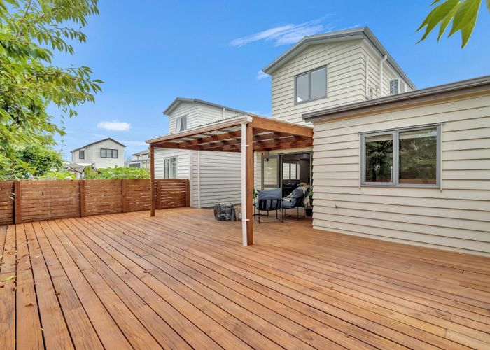  at 10 Tribute Loop, Takanini, Papakura, Auckland