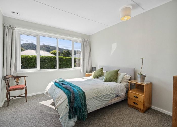  at 1 Hunter Street, Taita, Lower Hutt