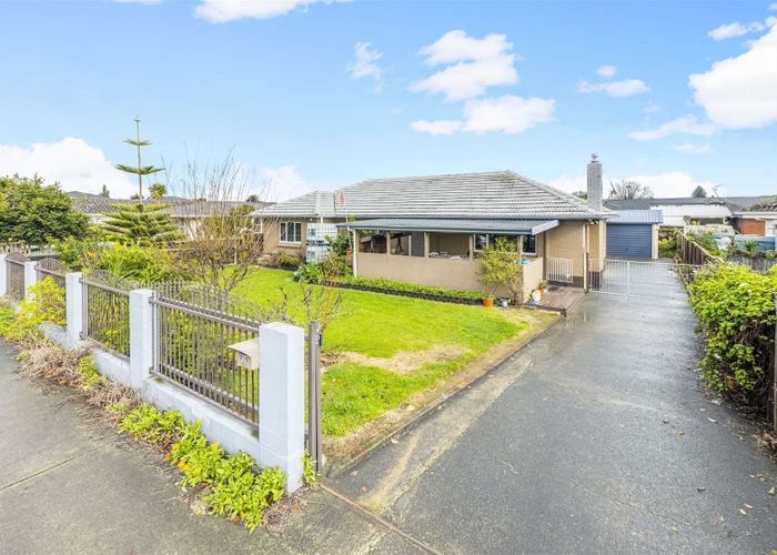  at 71 Wallace Road, Papatoetoe, Auckland