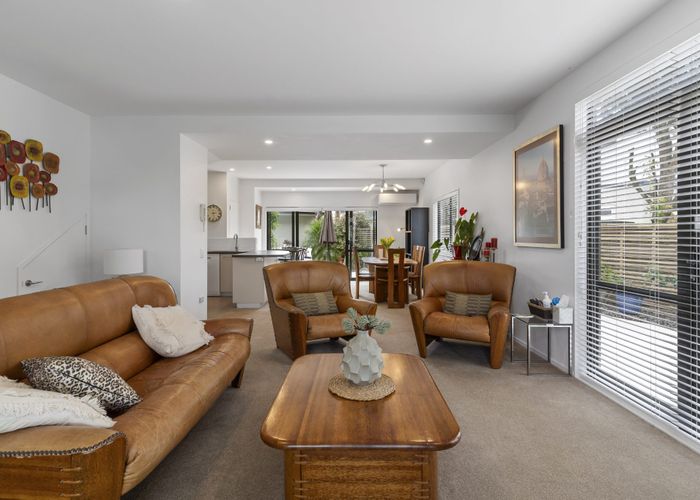  at 66 Gunner Drive, Te Atatu Peninsula, Auckland
