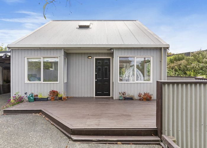  at 1042A Great North Road, Point Chevalier, Auckland