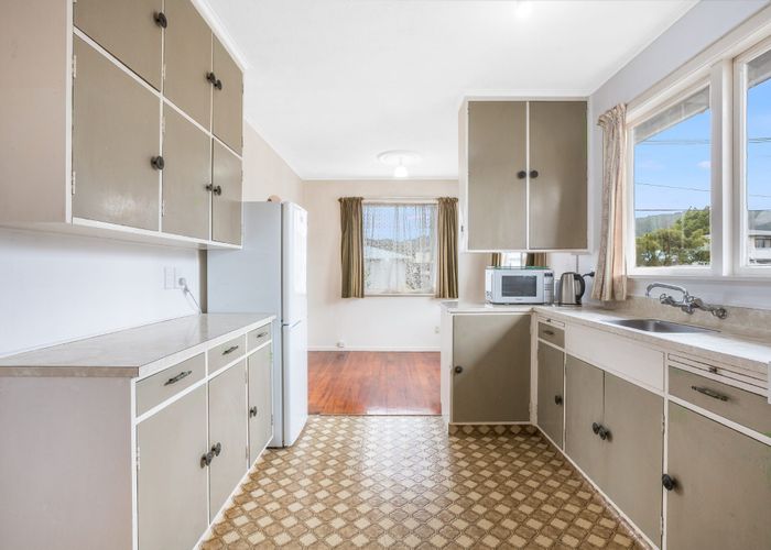 at 31 Karamu Crescent, Wainuiomata, Lower Hutt