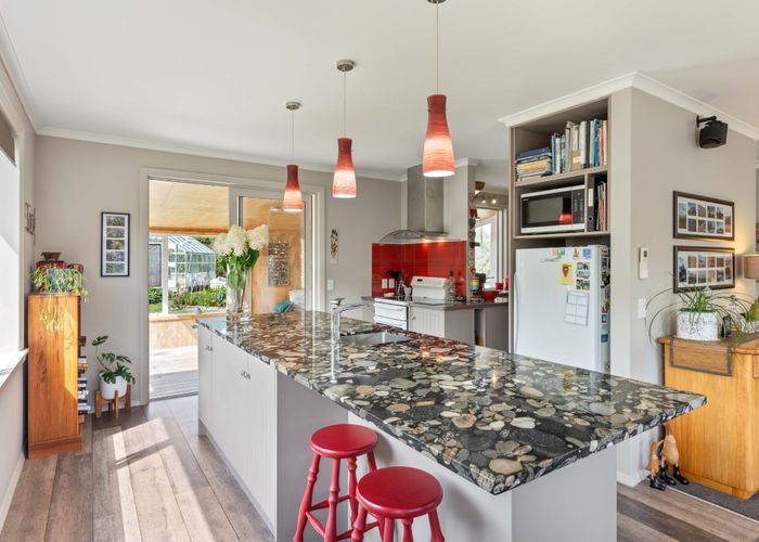  at 92 Settlement Road / 3 Sutton Road, Te Horo, Kapiti Coast, Wellington