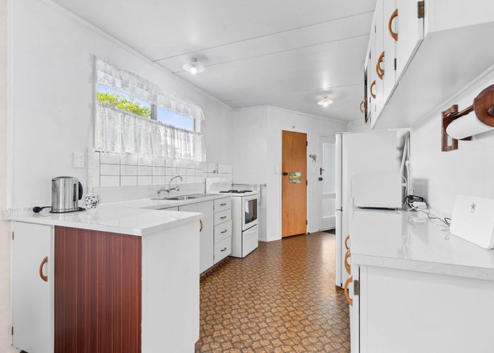  at 12 Leeds Place, Solway, Masterton