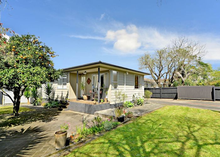  at 153 Gills Road, Half Moon Bay, Manukau City, Auckland