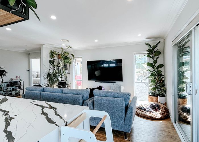  at 15 Zita Avenue, Matakatia Bay, Rodney, Auckland