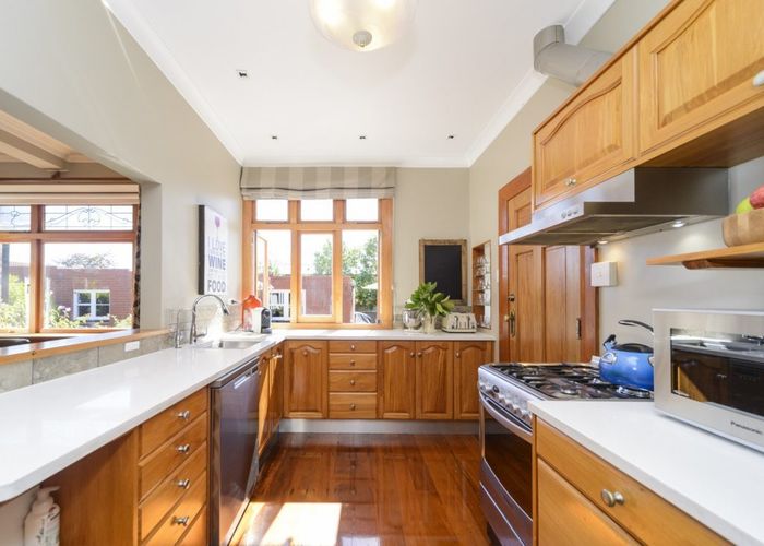  at 217 Fitzherbert Avenue, West End, Palmerston North