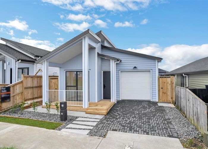  at 11 Cronshaw Road, Drury, Papakura, Auckland