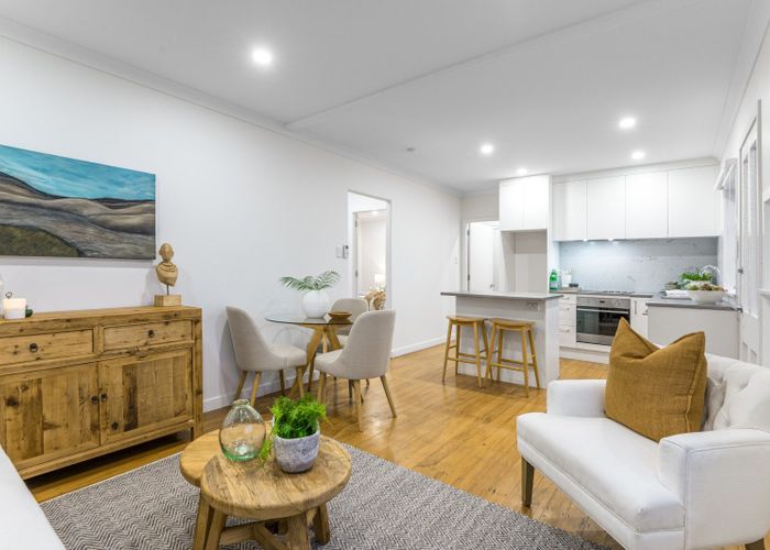  at 2/27 Calliope Road, Devonport, North Shore City, Auckland