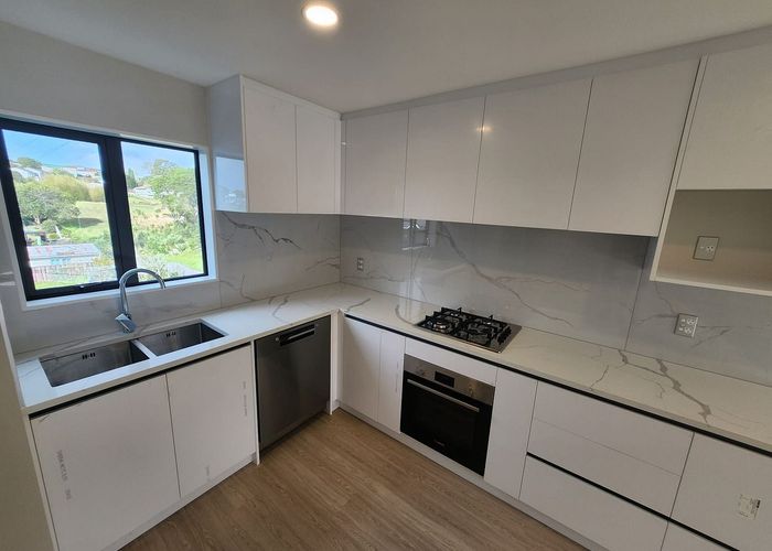  at 103 Trias Road, Totara Vale, North Shore City, Auckland