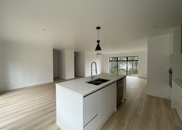  at 103 Rangeview Road, Sunnyvale, Auckland