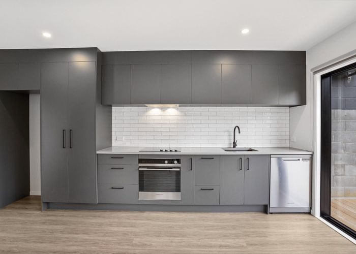  at 4/67 Line Road, Glen Innes, Auckland City, Auckland