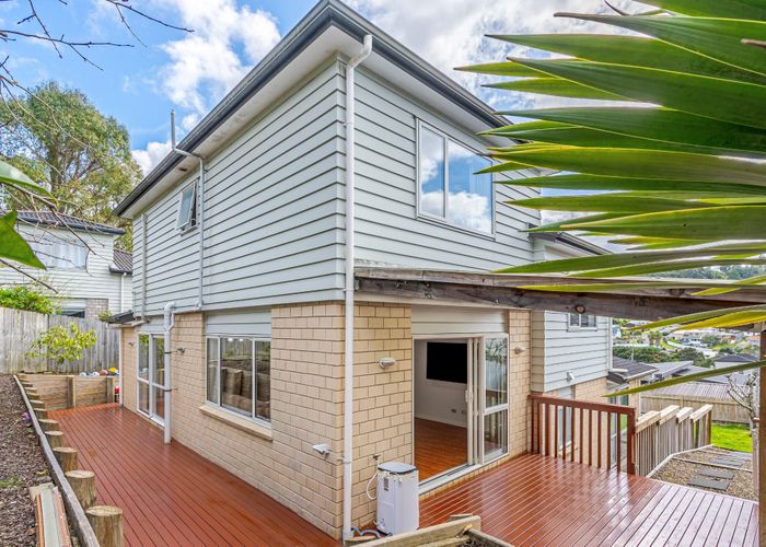  at 67 Tamahere Drive, Glenfield, Auckland