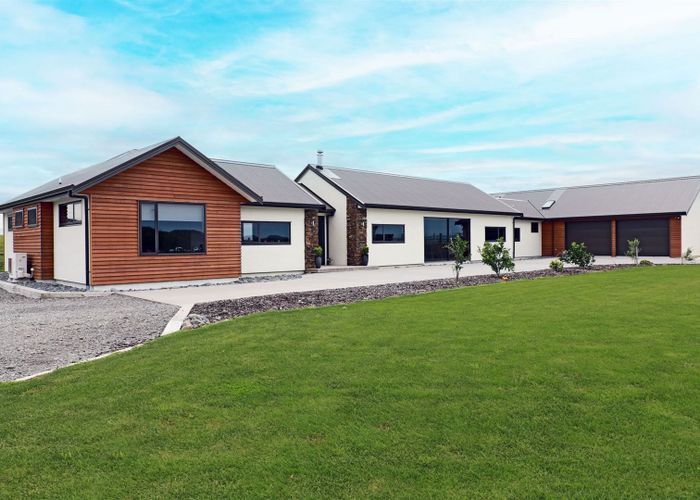  at 89 Matarua Rise, Havelock North