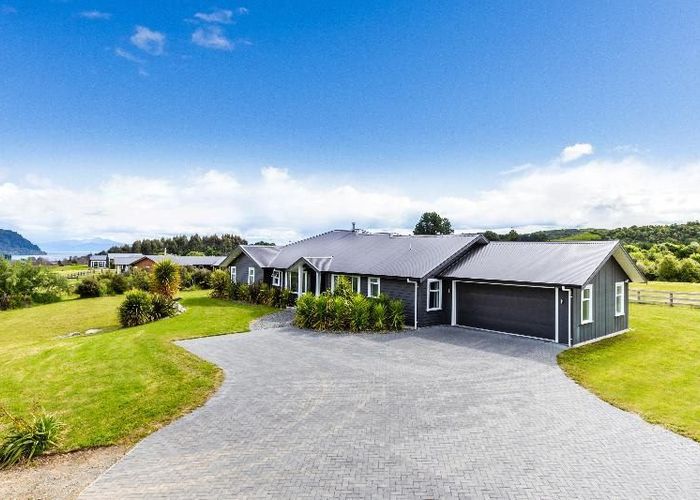  at 6 Oakdale Drive, Taupo
