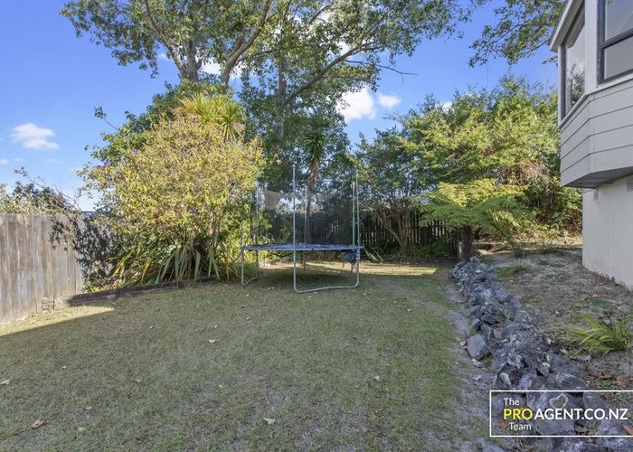 at 19 Madigan Place, Glendene, Auckland