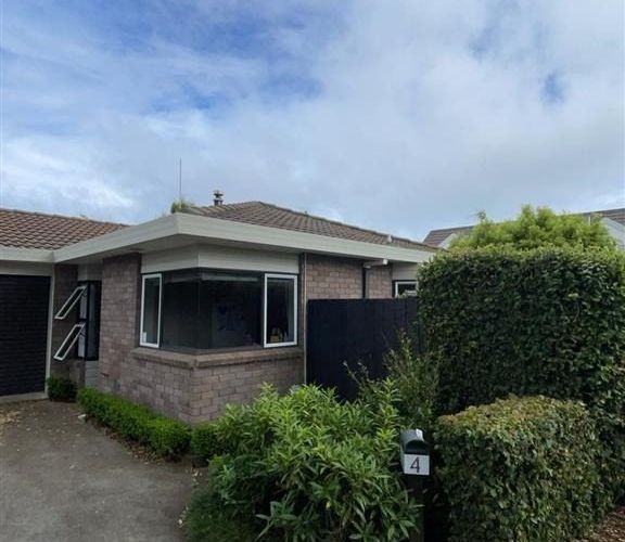  at 4 Hunter Way, Otumoetai, Tauranga