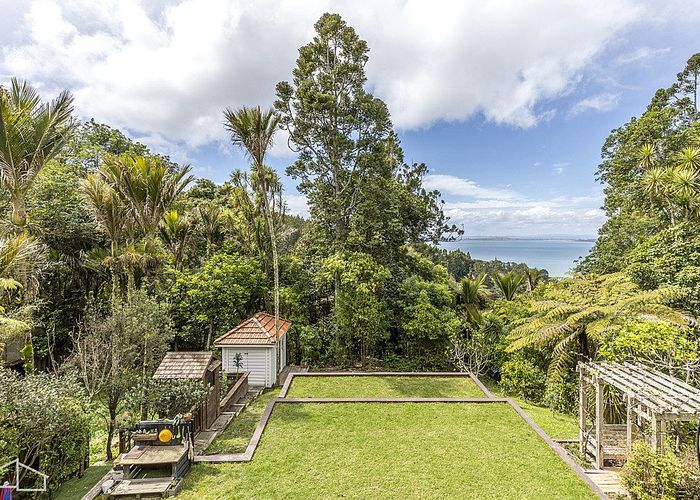  at 46 Otitori Bay Road, Titirangi, Auckland