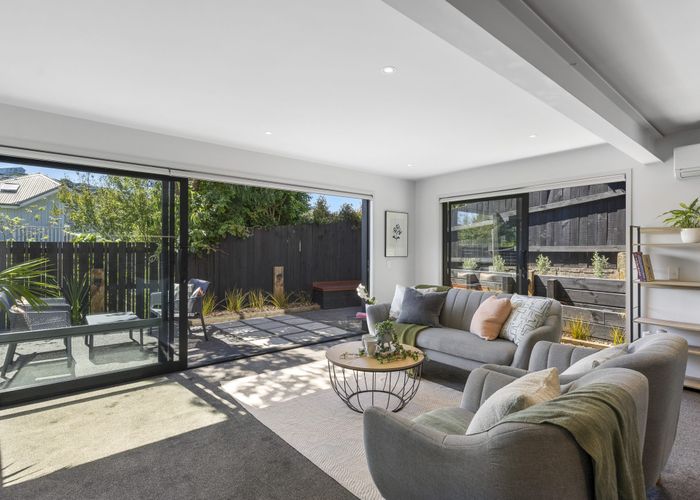  at 43B Mandalay Terrace, Khandallah, Wellington