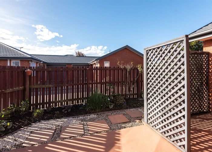  at 1/149 Highsted Road, Casebrook, Christchurch