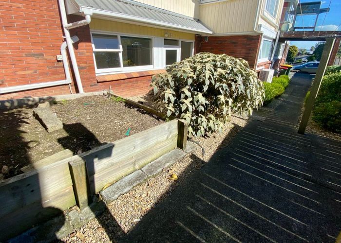  at 1/24 Grassways Avenue, Pakuranga, Manukau City, Auckland