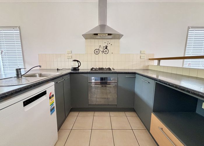  at 64 Gunner Drive, Te Atatu Peninsula, Waitakere City, Auckland