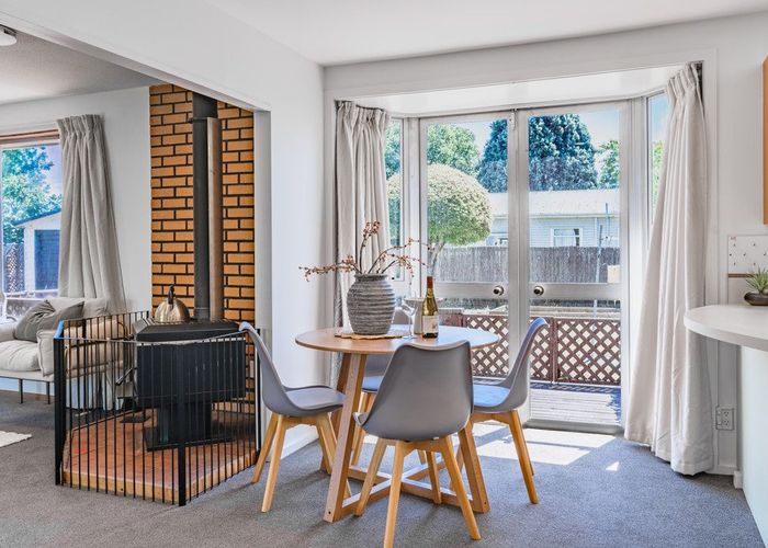  at 11 Gibson Drive, Hornby, Christchurch City, Canterbury