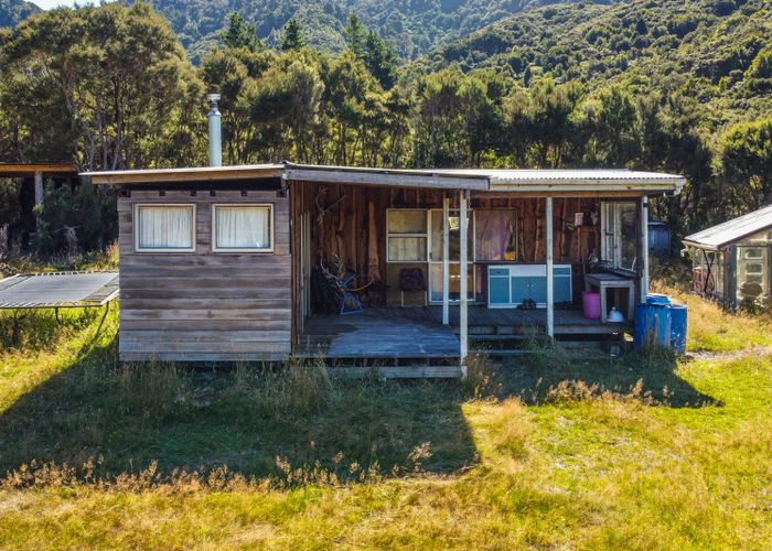  at Putara Road, Eketahuna, Tararua, Manawatu / Whanganui
