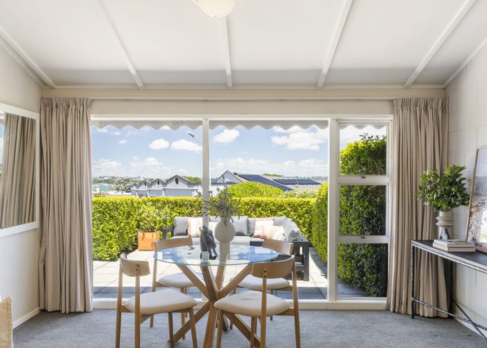  at 10/66 Victoria Road, Devonport, Auckland