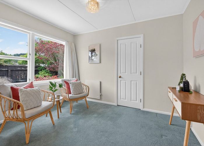  at 37 Mountbatten Grove, Clouston Park, Upper Hutt, Wellington