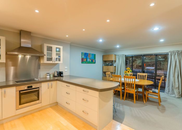  at 5/8 Wellington Rd, Paekakariki, Kapiti Coast, Wellington