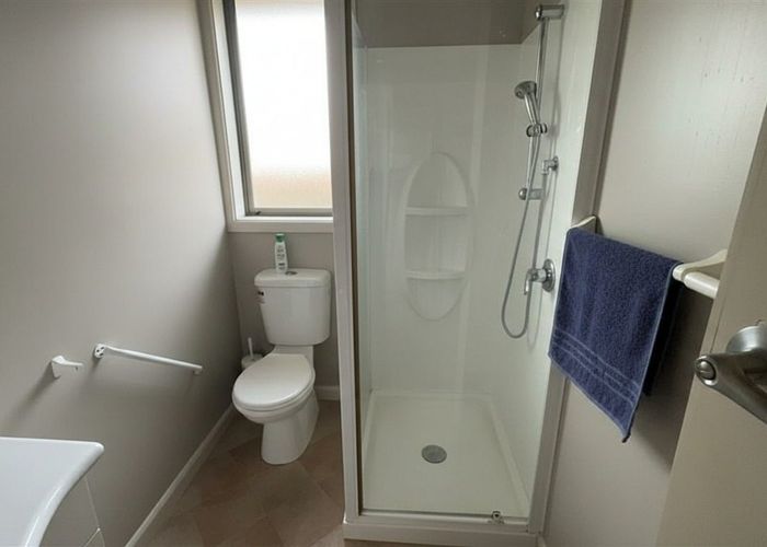  at 1/373 Main North Road, Redwood, Christchurch City, Canterbury