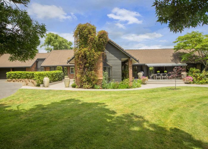  at 296 Jesmond Road, Drury