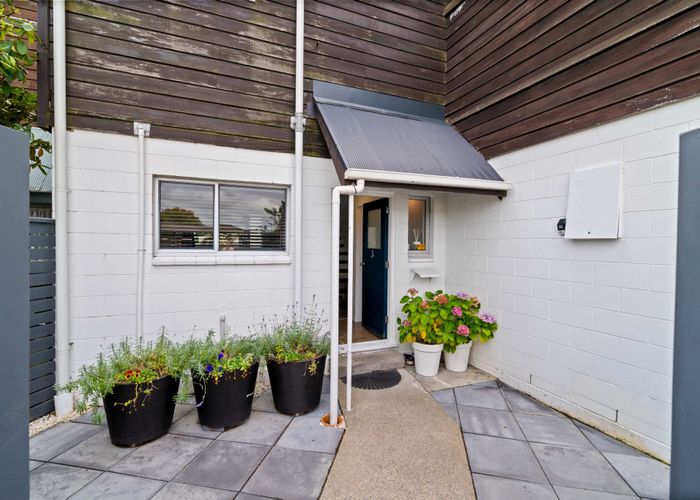  at 3/20 Ruakaka Street, Hornby, Christchurch