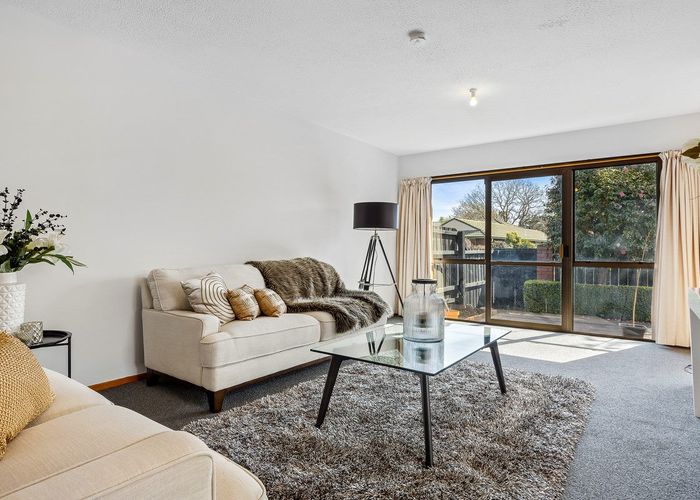  at 1/61 Westgrove Avenue, Avonhead, Christchurch