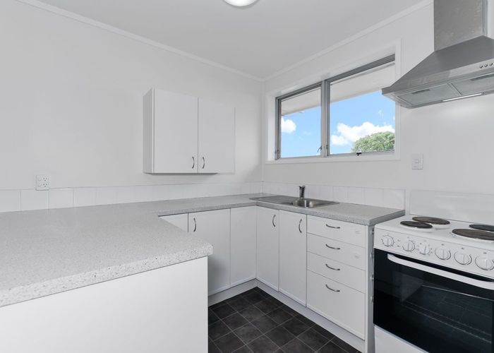  at 2/68 Ruawai Road, Mount Wellington, Auckland City, Auckland